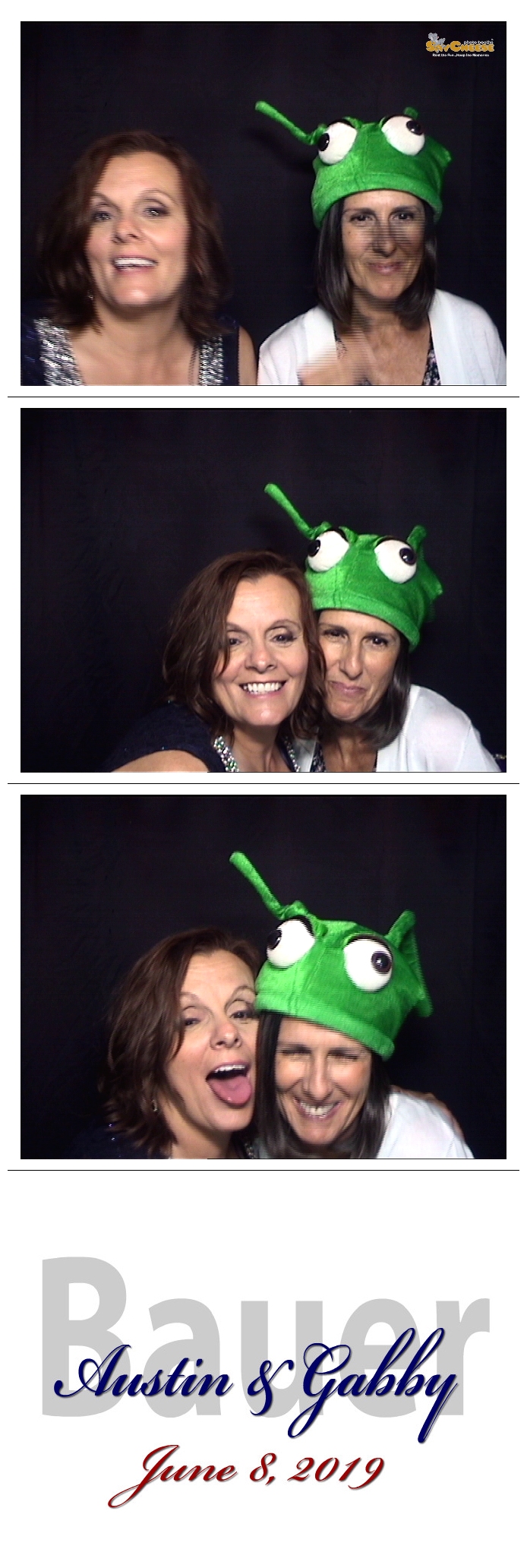 Bauer / Gregory Wedding  | View more photos from the event at gallery.saycheesephotobooth.com/u/SayCheesePhotoBooth/Bauer-Gregory-Wedding